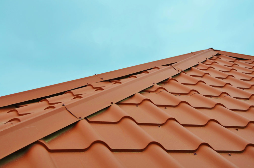 5 things to keep in mind when choosing a roofing contractor